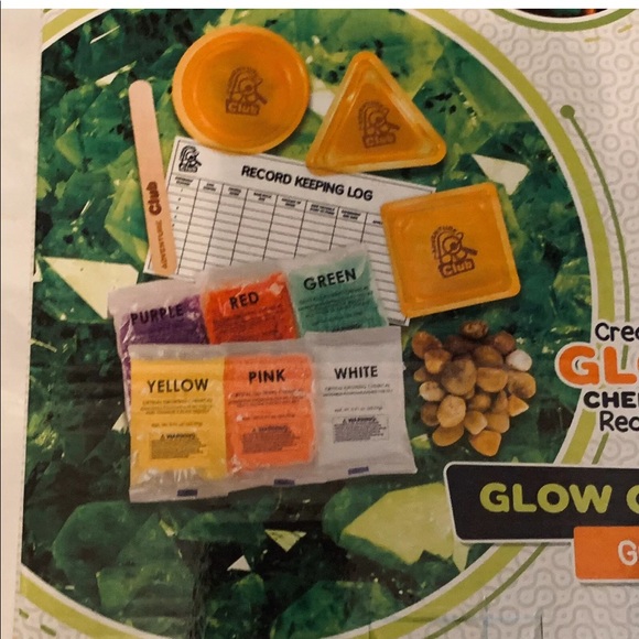 Adventure club lab crystal growing glowing kit - Picture 3 of 4